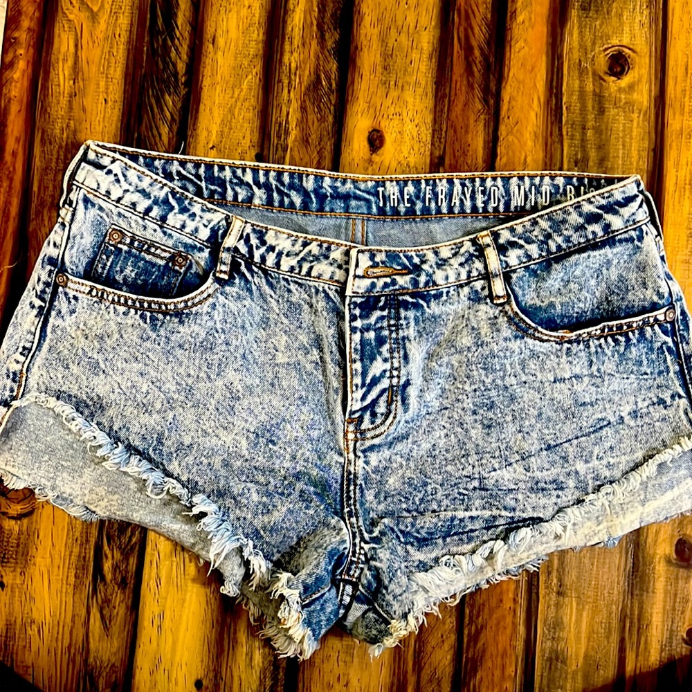 3/$25 Denim jean shorts with button fly